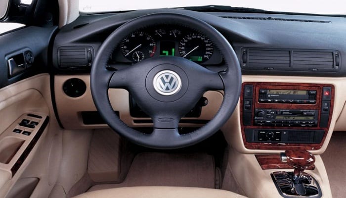 Ficha técnica del Volkswagen Passat 1999 3