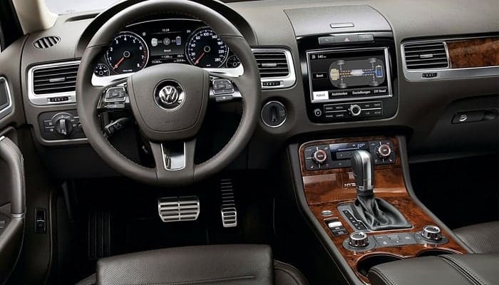 Ficha técnica del Volkswagen Touareg 2017 (3)