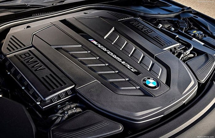 Ficha Técnica Del BMW M7 (M760Li xDrive) 2017 + Opiniones, Reseña