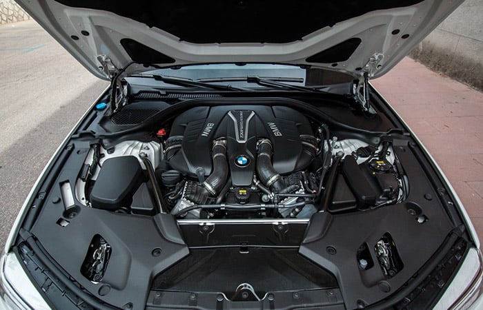 Ficha Técnica Del BMW M550i XDrive (G30) + Opiniones, Reseña