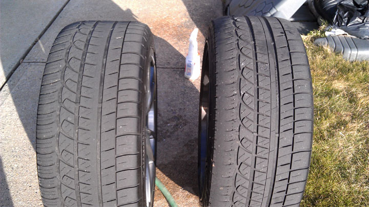 desgaste desigual de los neumáticos