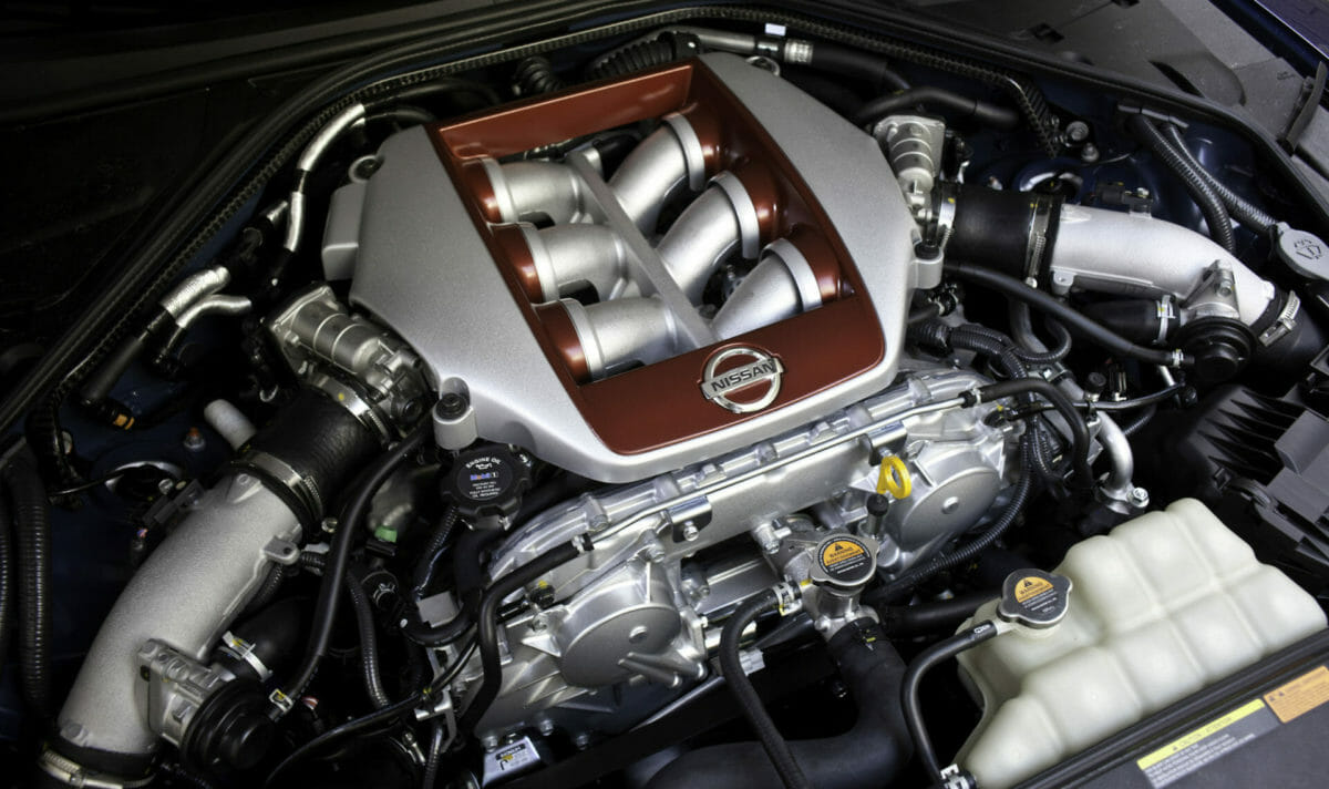 2011 Nissan GT-R motor V6 biturbo