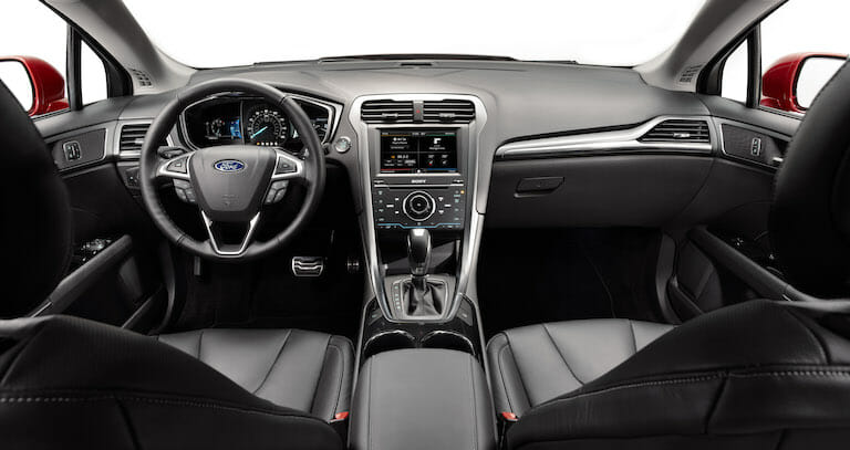 2013 Ford Fusion: fotografía de Ford