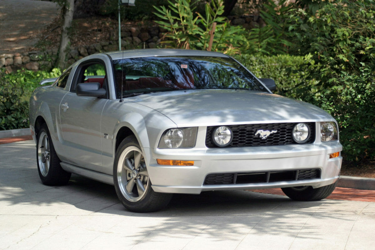2005 Ford Mustang GT - Imagen de Ford