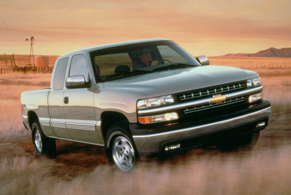 1999 Chevrolet Silverado - Foto de Chevrolet