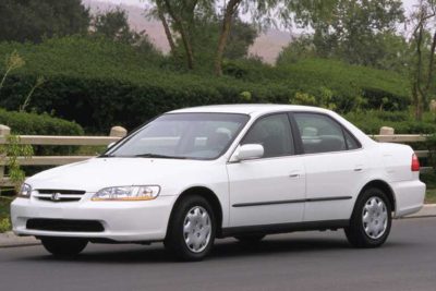 Todo sobre los retiros del mercado de transmisiones Honda Accord 2000