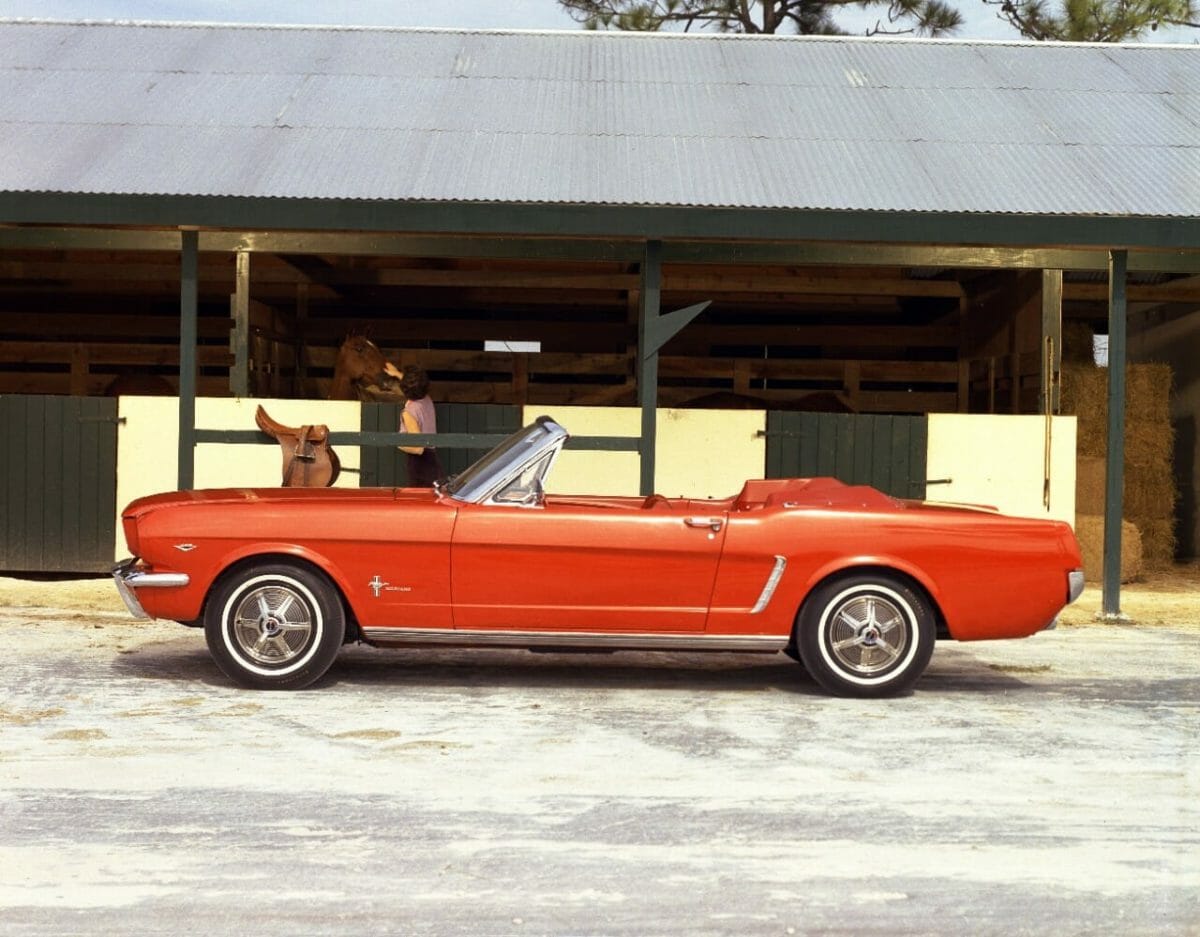 1965 Ford Mustang: fotografía de Ford