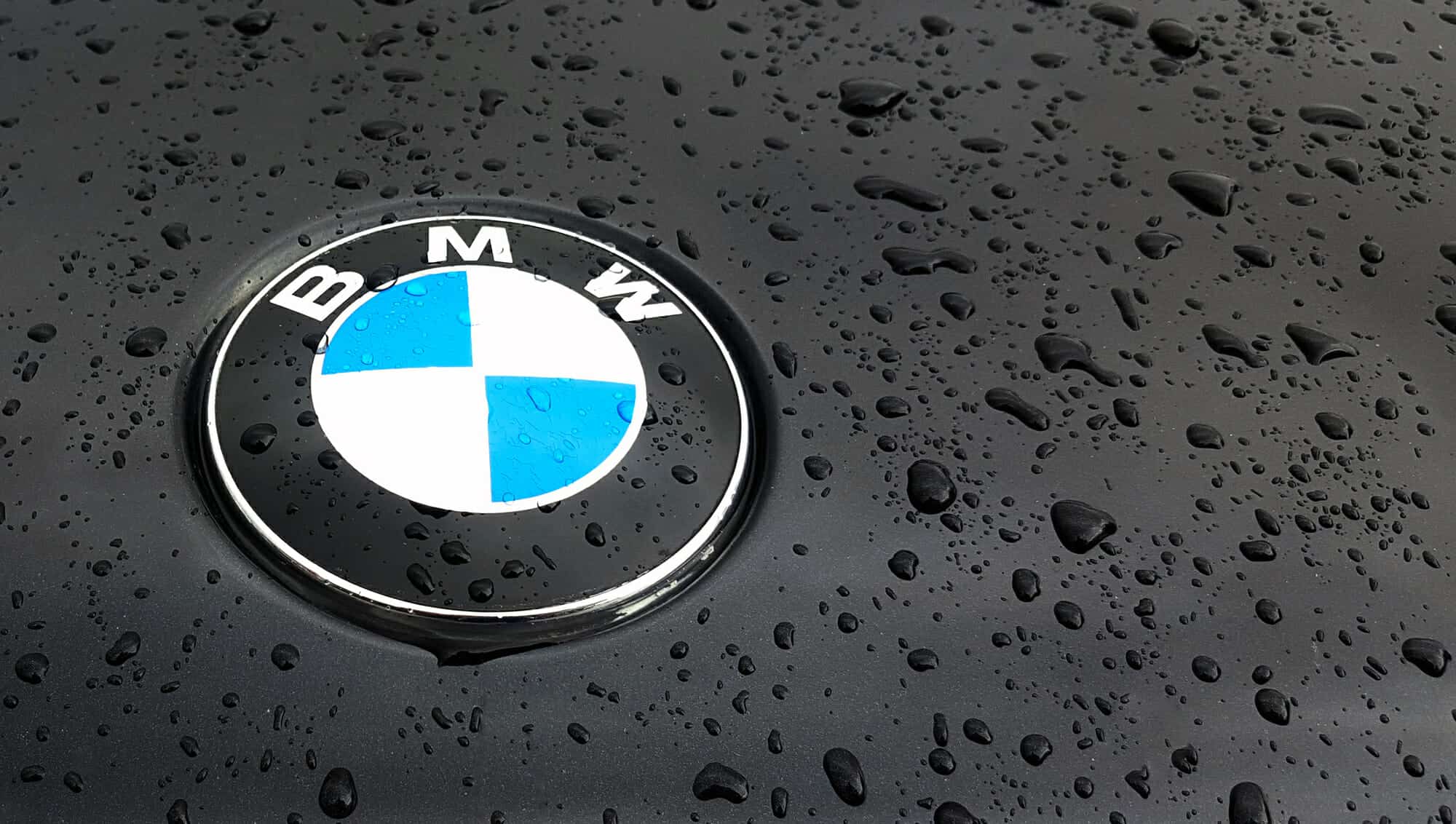 Logotipo BMW negro