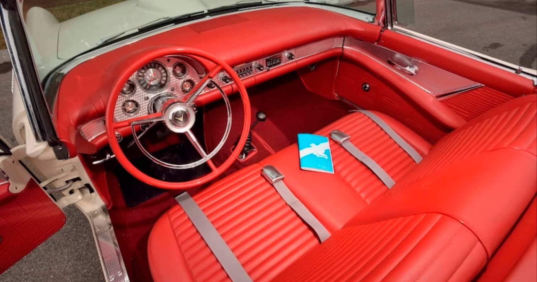 ford Thunderbird 1957