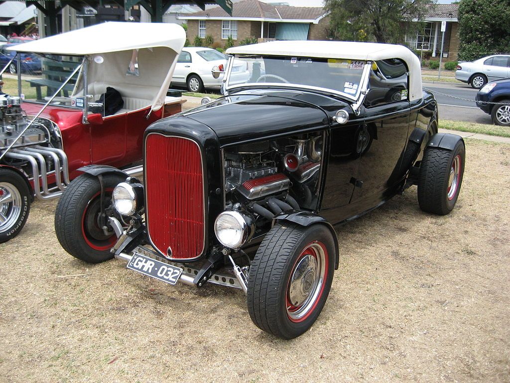 1932 Ford Roadster hot rod