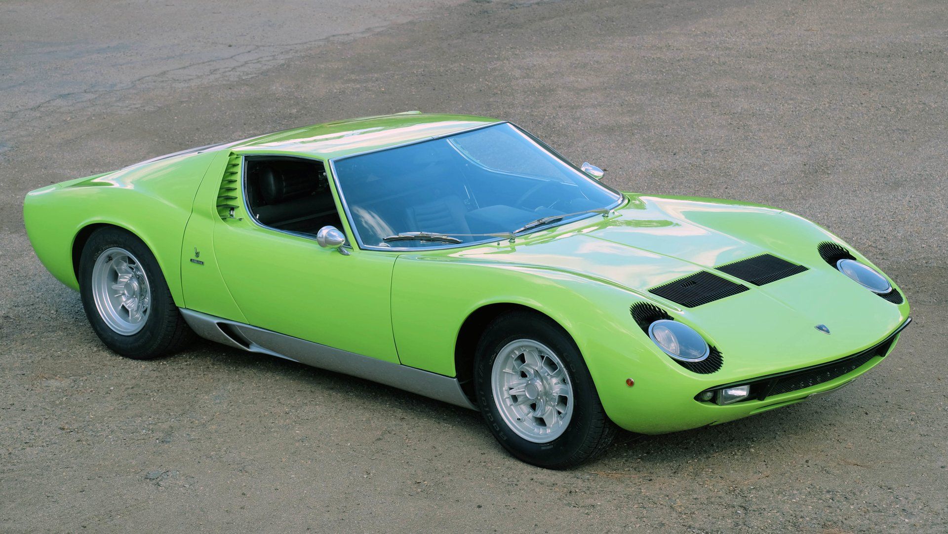 1969-Lamborghini-Miura-P400S