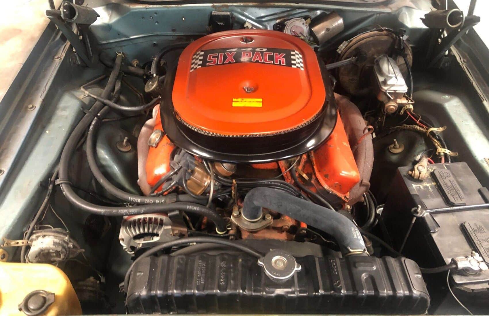 Under-The-Hood-Of-The-1971-Dodge-Super-Bee-440-Six-Pack