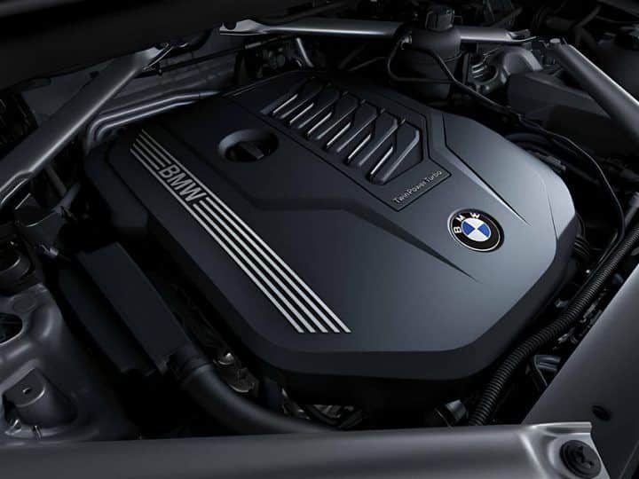 2021-BMW-X7-Motor