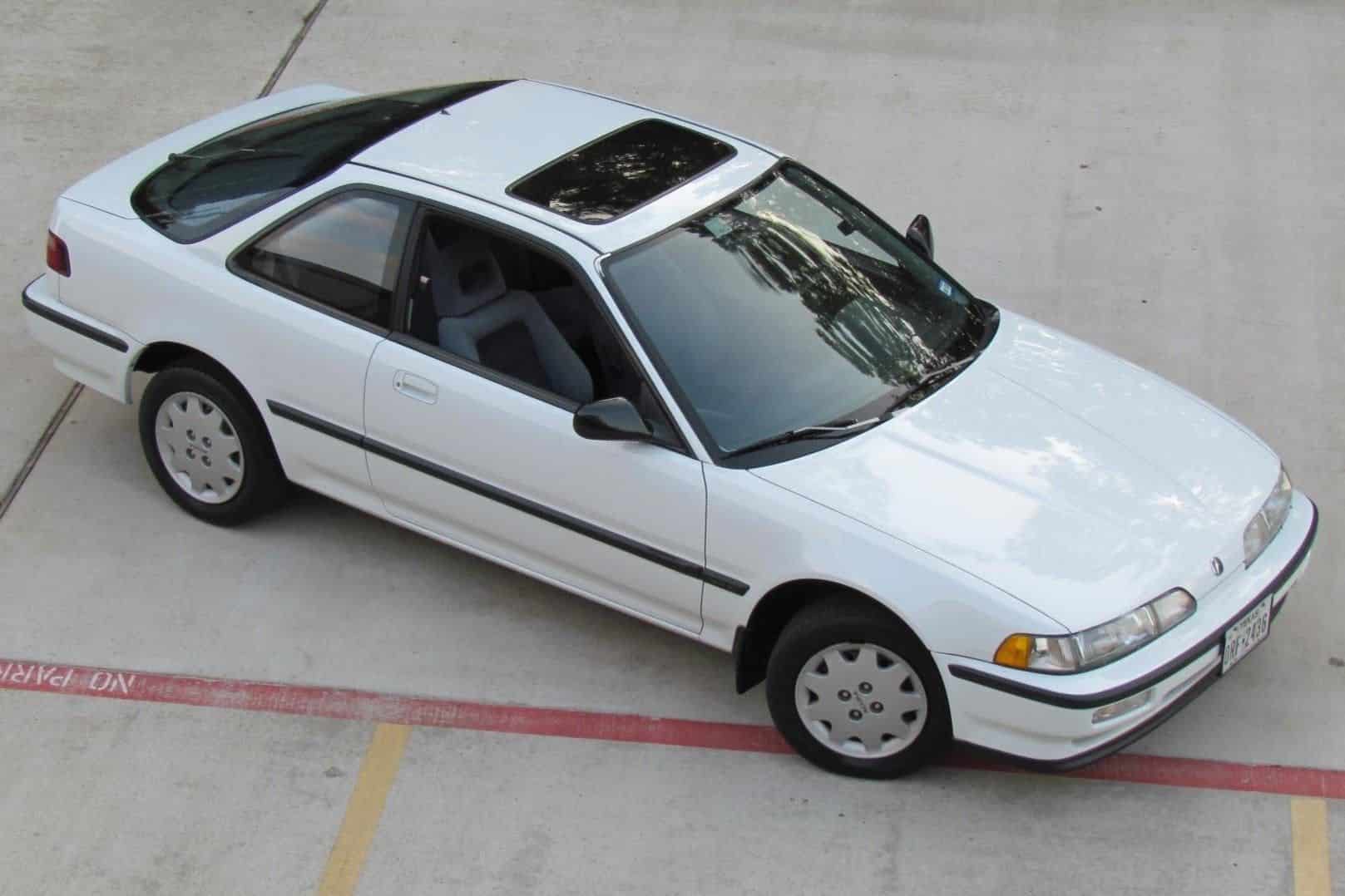 2ª generación del Acura-Integra-coupé blanco