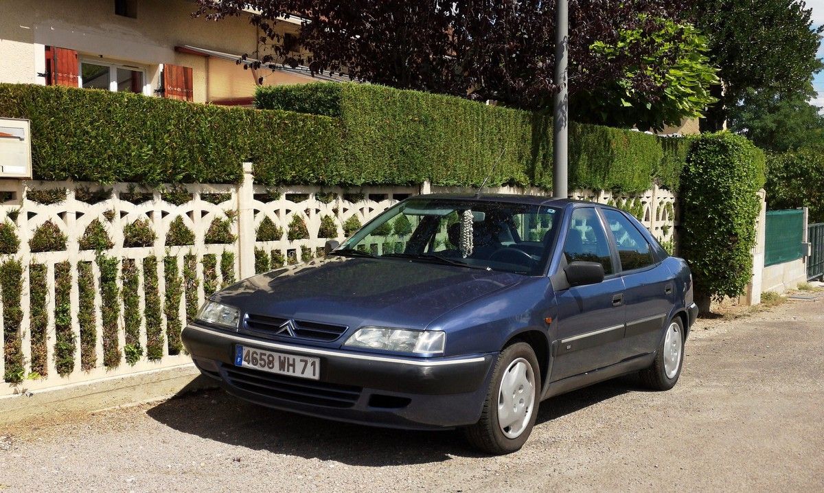 Citroën Xantia 1998 azul oscuro