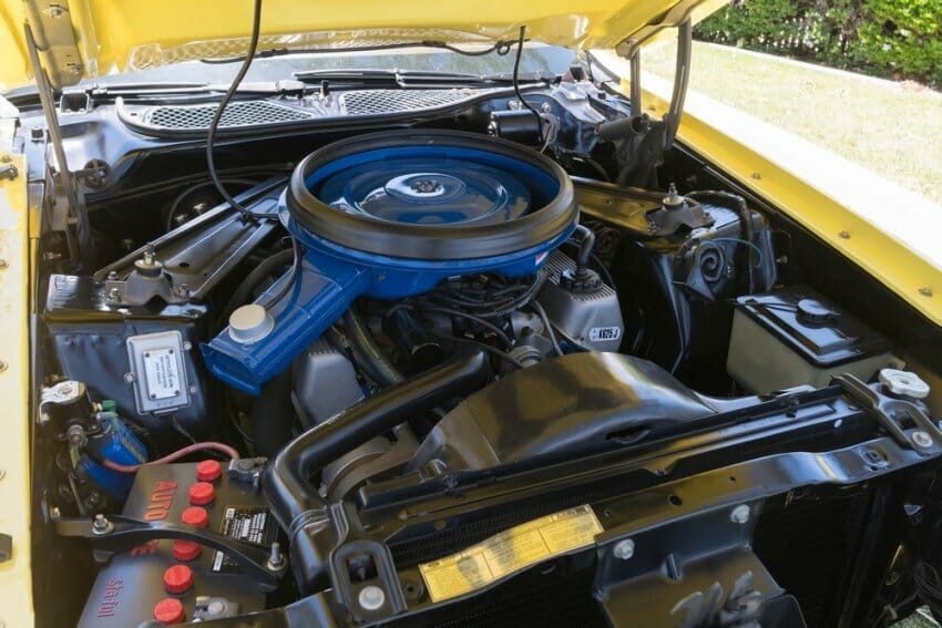 Motor del Ford Mustang Boss 351 en exposición