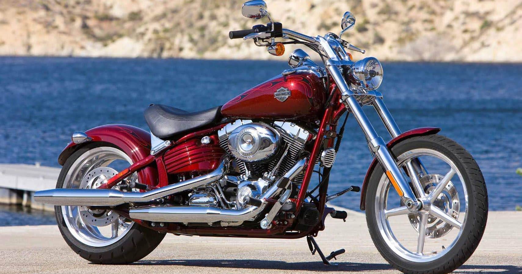 La Harley-Davidson Rocker era una moto Softail que salió al mercado en 2008, pero que tenía un aspecto engañoso de Hardtail