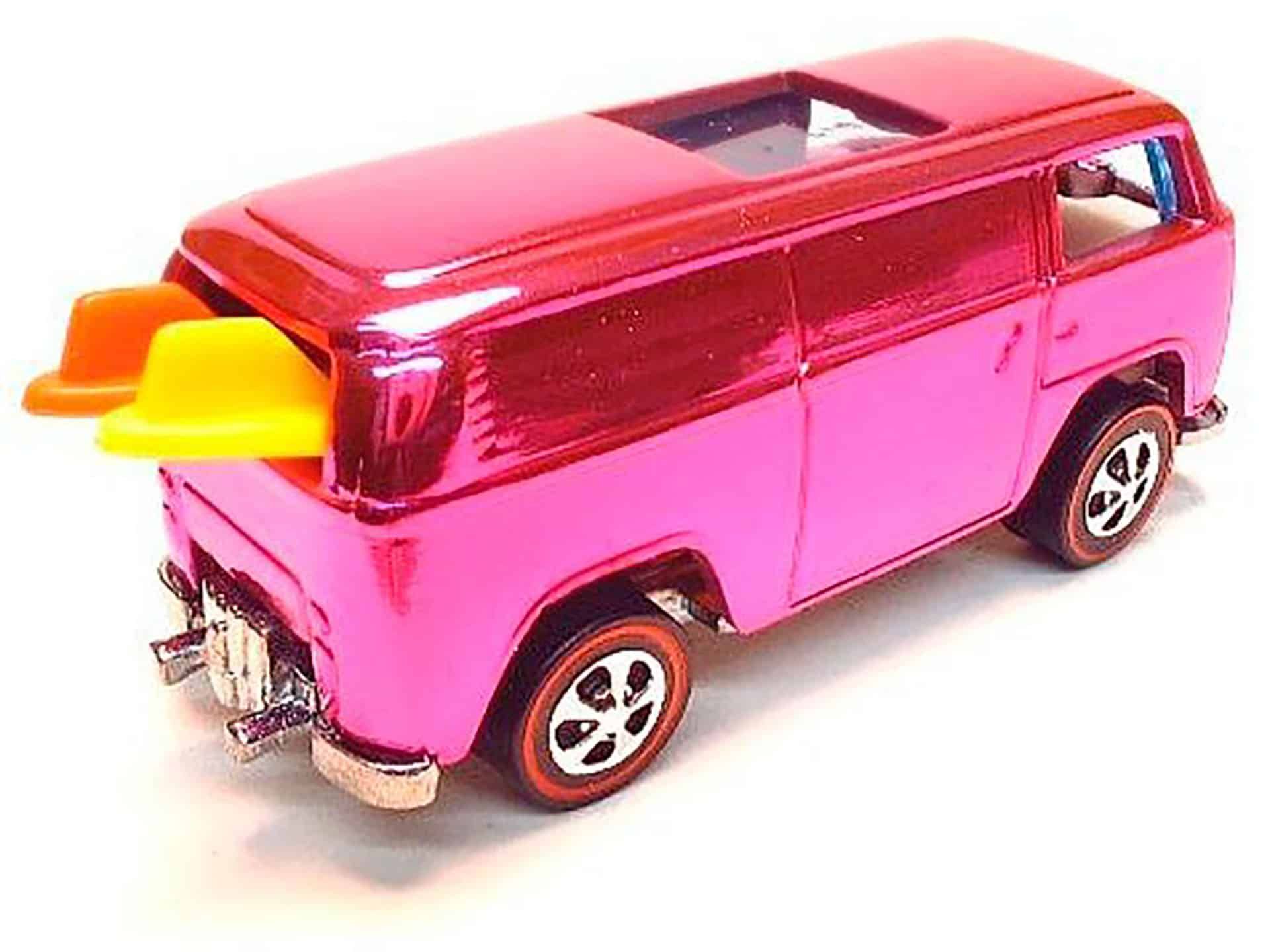 La parte trasera del Volkswagen Pink Beach Bomb 