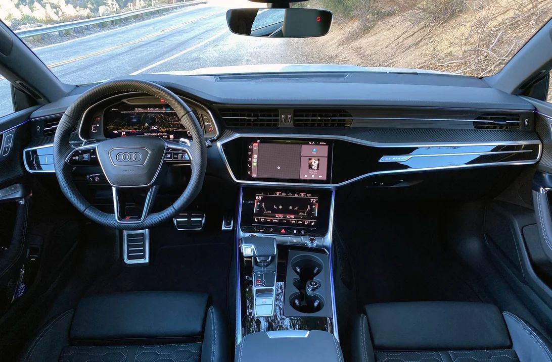 El interior del Audi RS7 2021