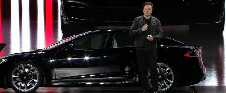 Lanzamiento del Tesla Model S Elon Musk