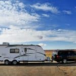 ¿Cuánto pesa una caravana de 30 pies?