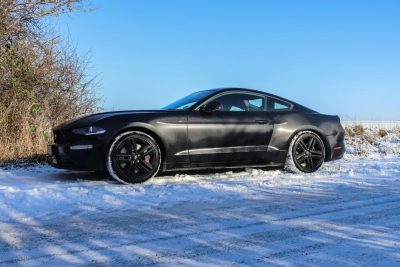 Are Mustangs Good In The Snow