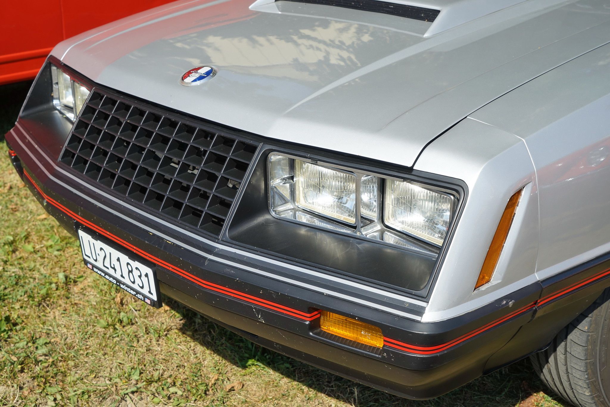 parrilla delantera del Ford Mustang 5.0 de 1979 