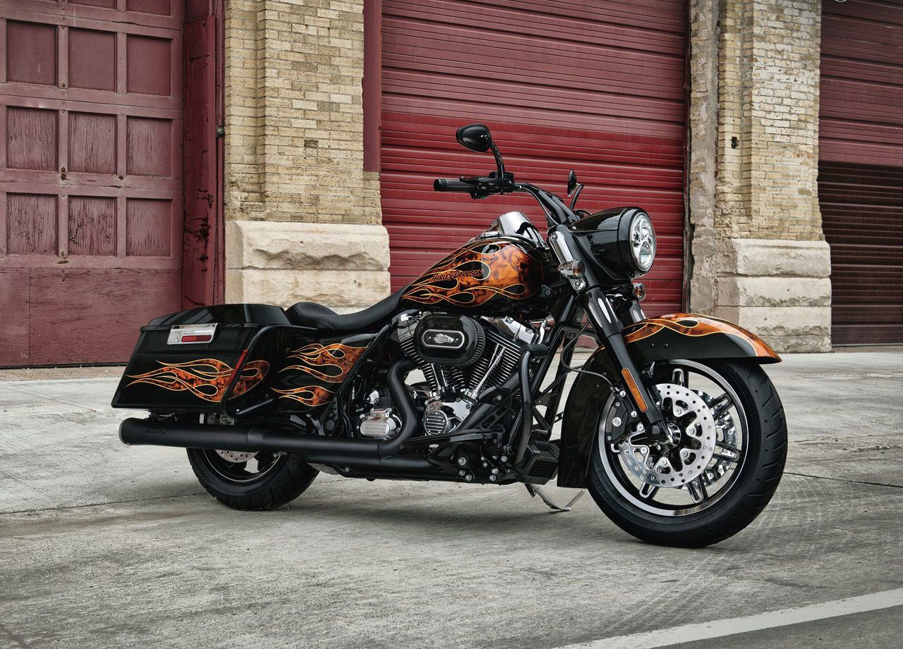 Harley-Davidson 2012 FLHR Road King