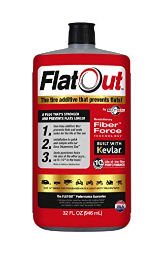 Sellador de neumáticos multiuso FlatOut - Previene y repara los pinchazos, sella las fugas, contiene Kevlar, botella de 32 onzas, 1 paquete