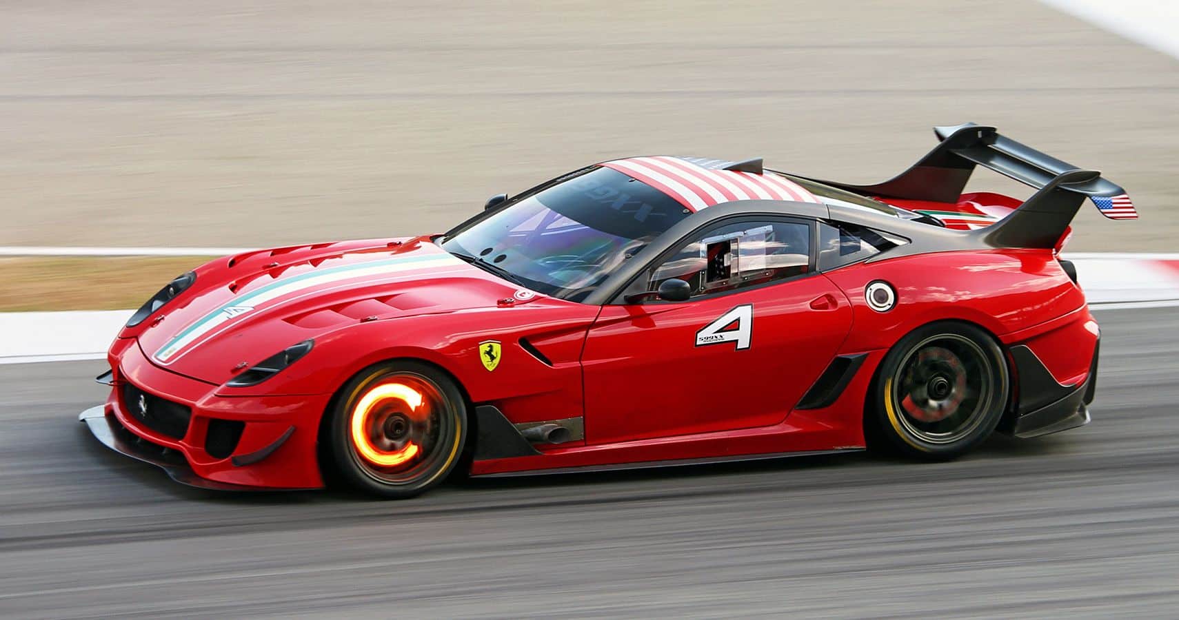 Costes, datos y cifras del Ferrari 599XX EVO - Mundicoche