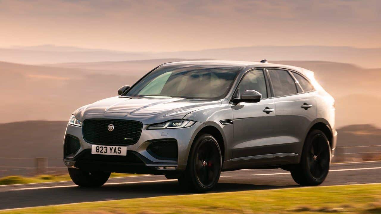 Jaguar-F-Pace_SVR frontal