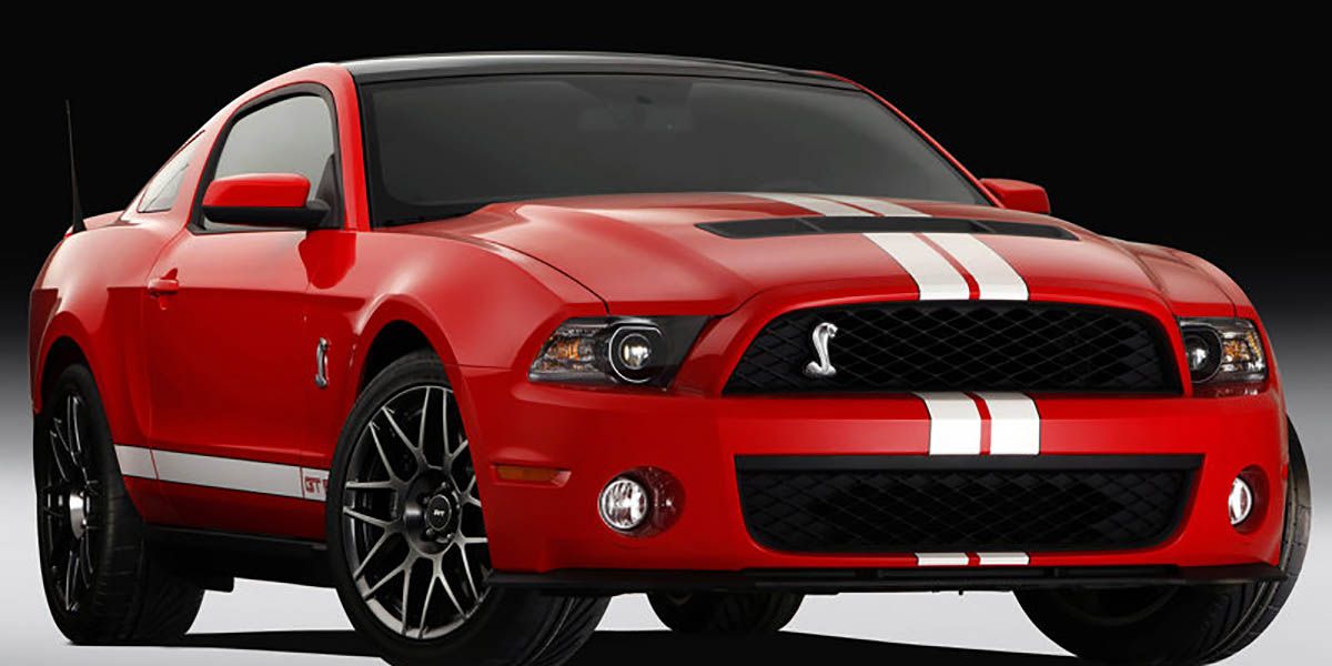 Ford Mustang Shelby GT500 rojo 2011