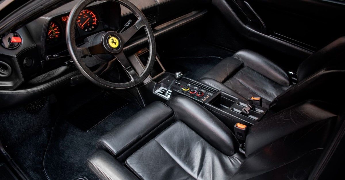 Vista interior del Ferrari Testarossa