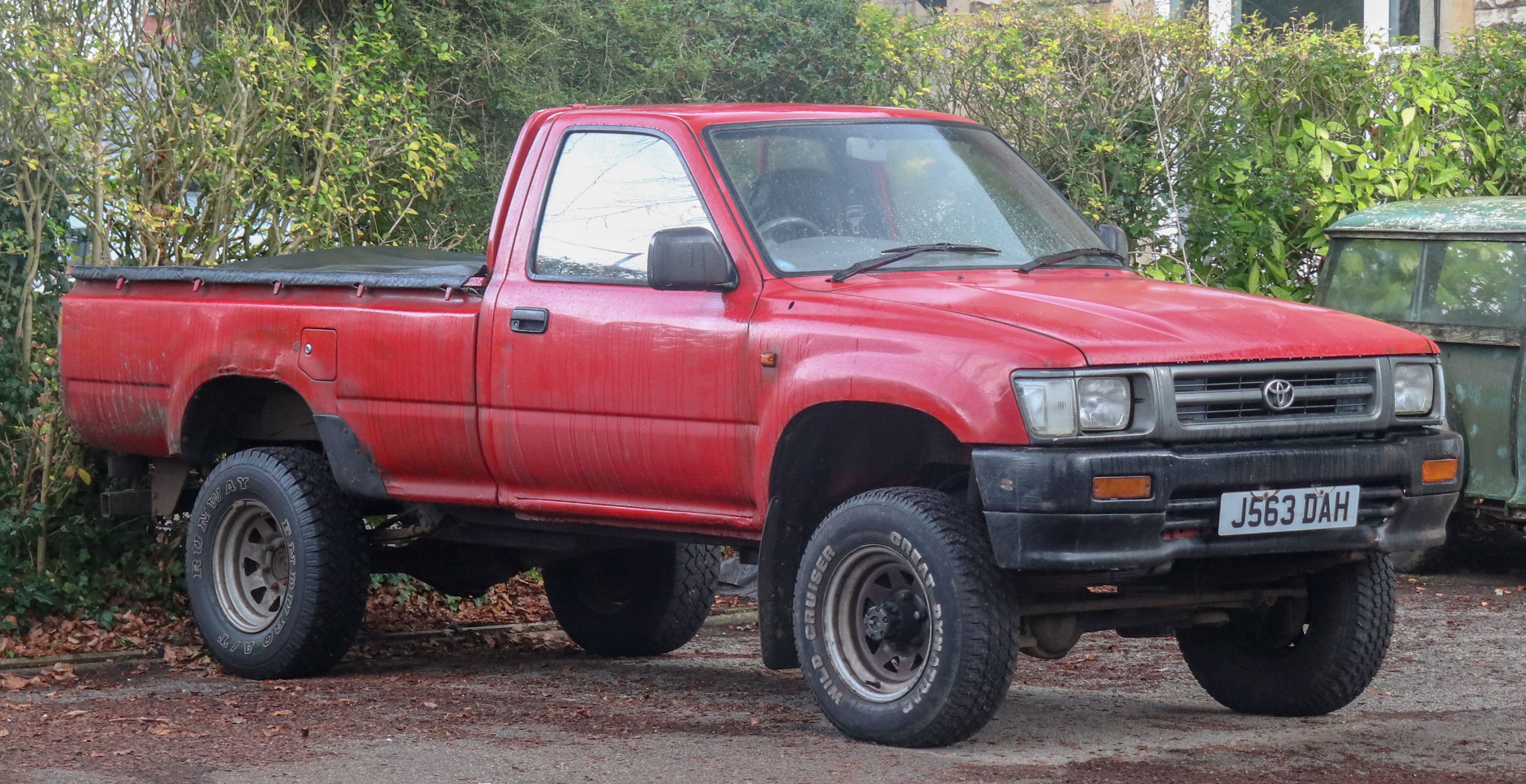 Toyota Hilux Pickup Lateral Rojo
