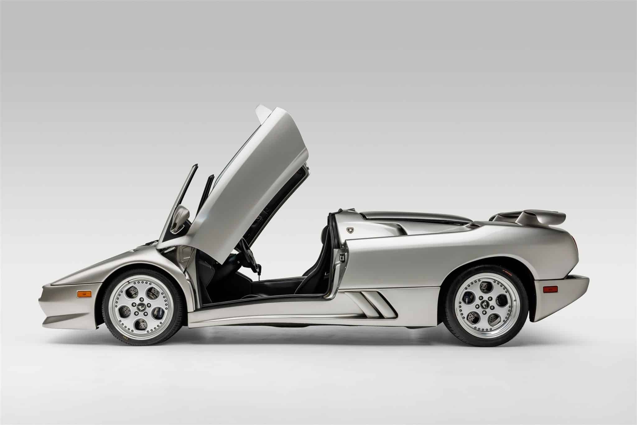 subasta del Lamborghini Diablo VT Roadster 1998 Vista lateral